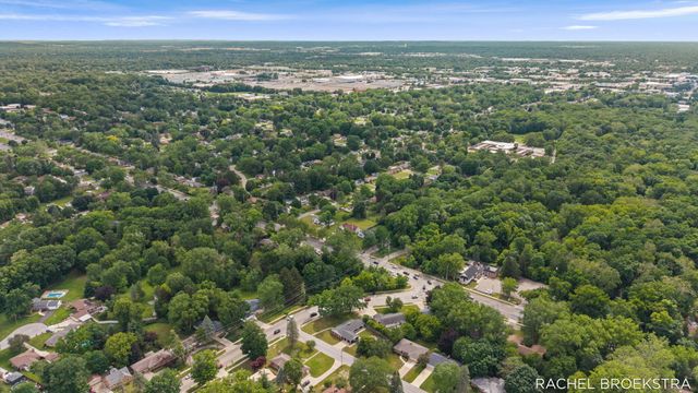 3185 Baker Park Drive Se, City Of Grand Rapids, MI 49508