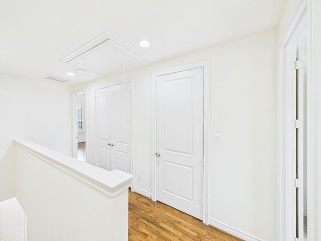 11025 Sherwood Grove, Houston, TX 77043