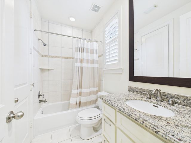 11025 Sherwood Grove, Houston, TX 77043