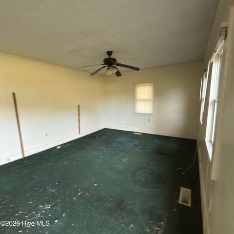 82 Long Ridge Road, Plymouth, NC 27962