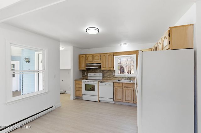 346 Western Boulevard, Bayville, NJ 08721