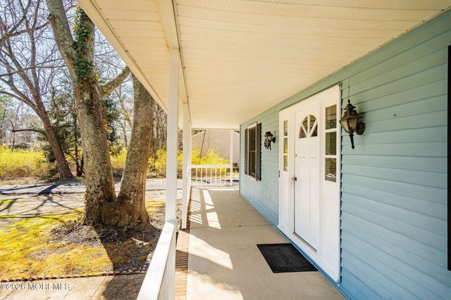 346 Western Boulevard, Bayville, NJ 08721