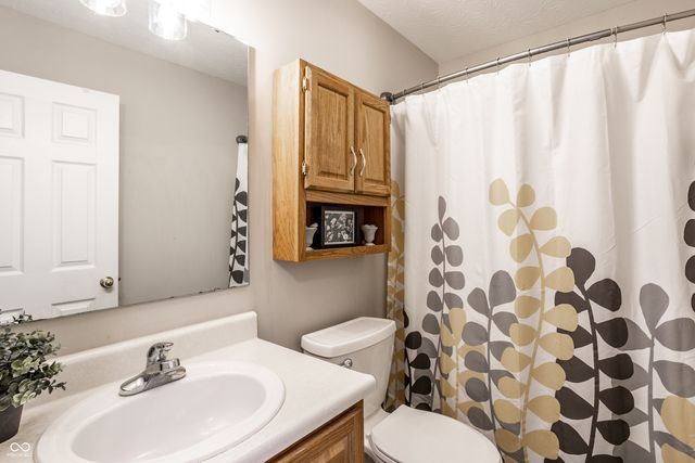 15802 River Birch Road, Westfield, IN 46074