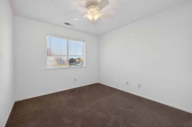 3392 N Forestiere Avenue, Fresno, CA 93722