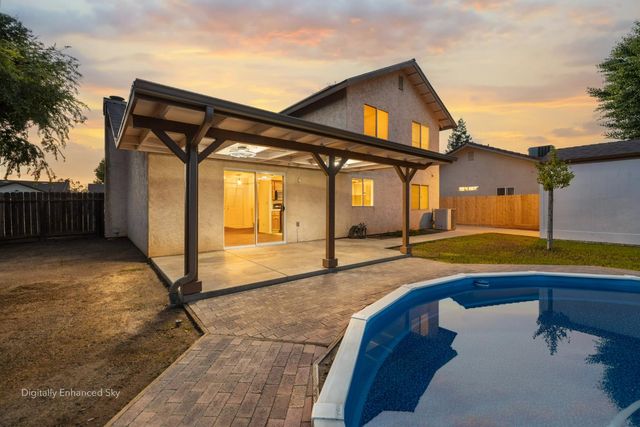 3392 N Forestiere Avenue, Fresno, CA 93722