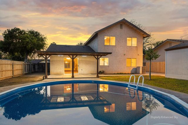 3392 N Forestiere Avenue, Fresno, CA 93722