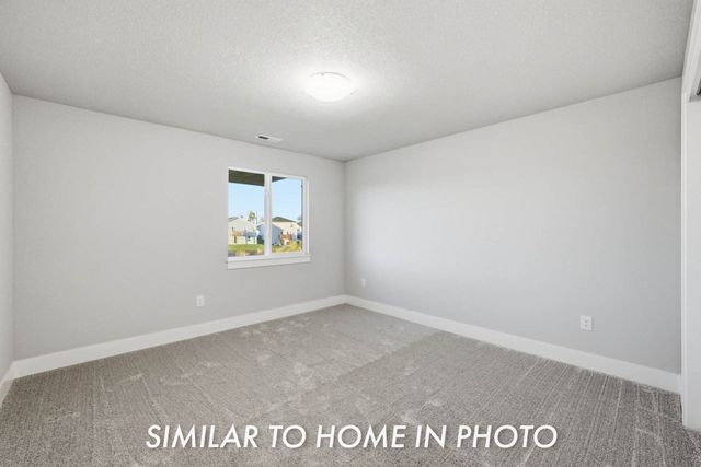 475 NW Independence Circle, Waukee, IA 50263