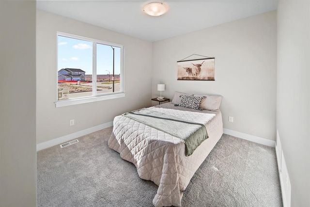 475 NW Independence Circle, Waukee, IA 50263