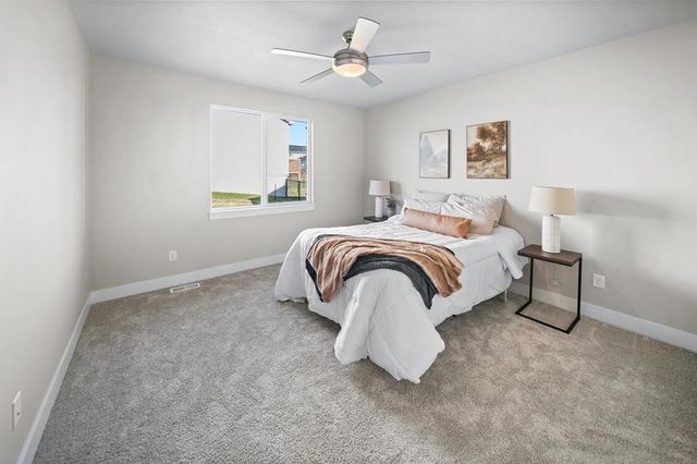 475 NW Independence Circle, Waukee, IA 50263