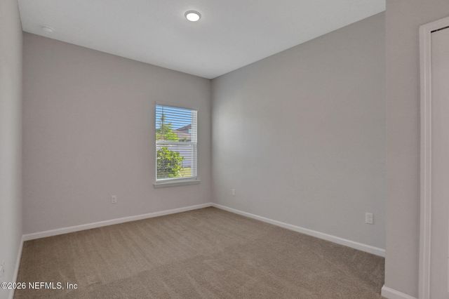 383 NARROWLEAF Drive, St. Johns, FL 32259