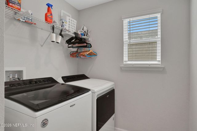 383 NARROWLEAF Drive, St. Johns, FL 32259