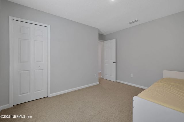 383 NARROWLEAF Drive, St. Johns, FL 32259