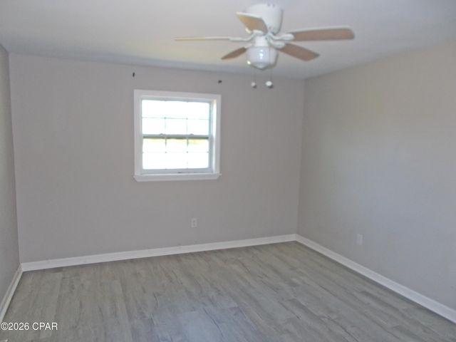 8072 Joseph Street, Sneads, FL 32460