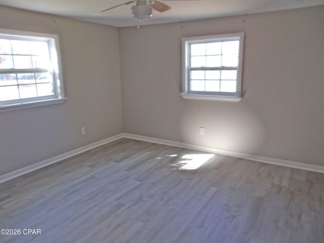 8072 Joseph Street, Sneads, FL 32460