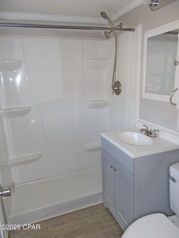 8072 Joseph Street, Sneads, FL 32460