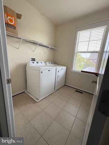 2606 SAINT NICHOLAS WAY, Lanham, MD 20706