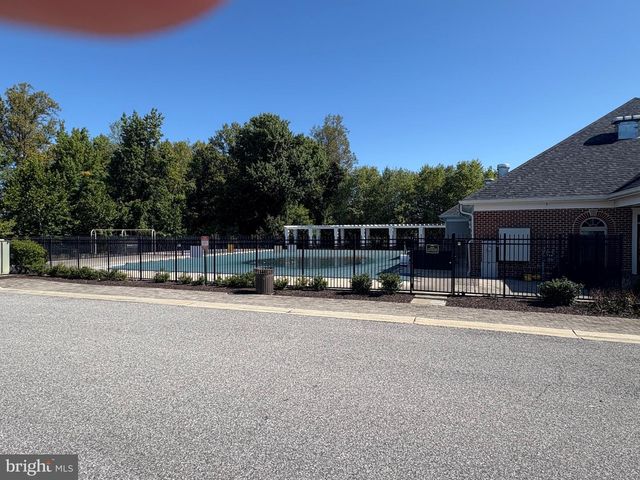 2606 SAINT NICHOLAS WAY, Lanham, MD 20706