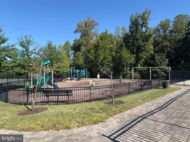 2606 SAINT NICHOLAS WAY, Lanham, MD 20706