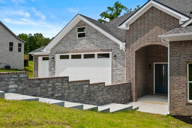 8552 Rapid Water Dr, Sherwood, AR 72120