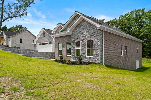 8552 Rapid Water Dr, Sherwood, AR 72120