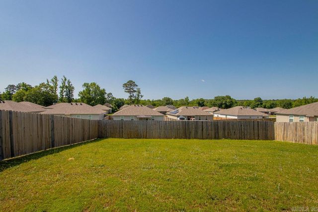11 Wisteria Drive, Little Rock, AR 72204