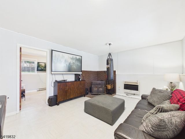 602 Green Pond Rd, Rockaway Twp., NJ 07866