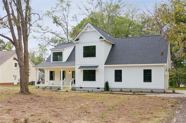 5661 Fairfield LN, Hayes, VA 23072
