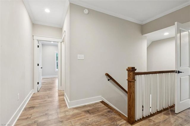 5661 Fairfield LN, Hayes, VA 23072