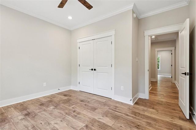 5661 Fairfield LN, Hayes, VA 23072