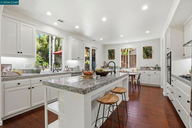 1630 Angsley Ln, San Ramon, CA 94582