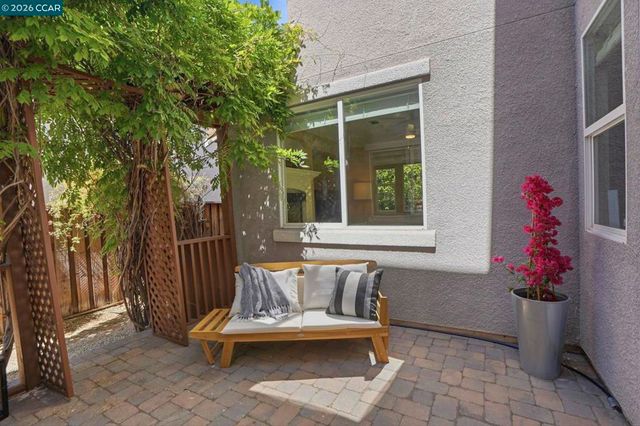 1630 Angsley Ln, San Ramon, CA 94582