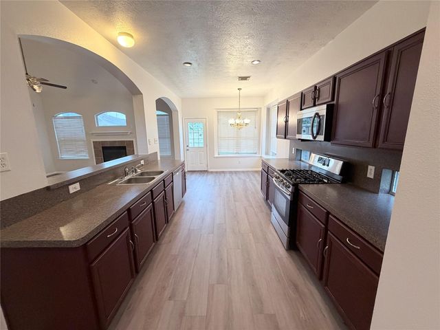 17407 S Sienna Cove Lane, Houston, TX 77083