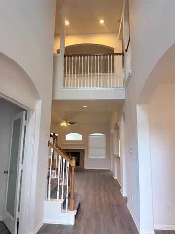 17407 S Sienna Cove Lane, Houston, TX 77083