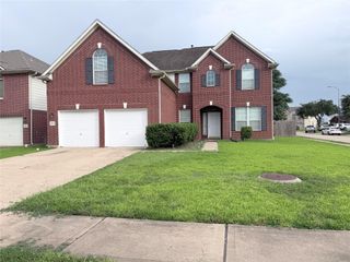 17407 S Sienna Cove Lane, Houston, TX 77083