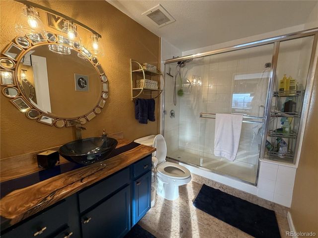 100 Park Ave 1201, Denver, CO 80205