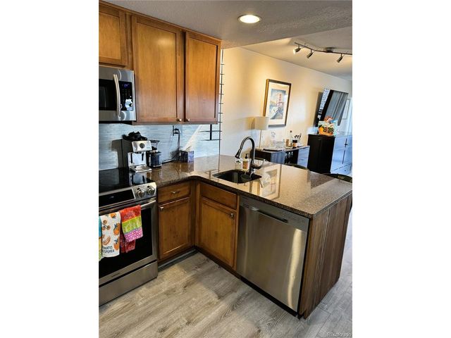100 Park Ave 1201, Denver, CO 80205
