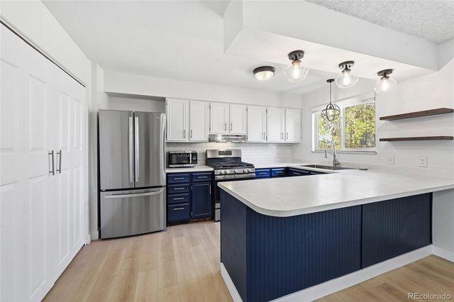 183 Vance Street, Lakewood, CO 80226