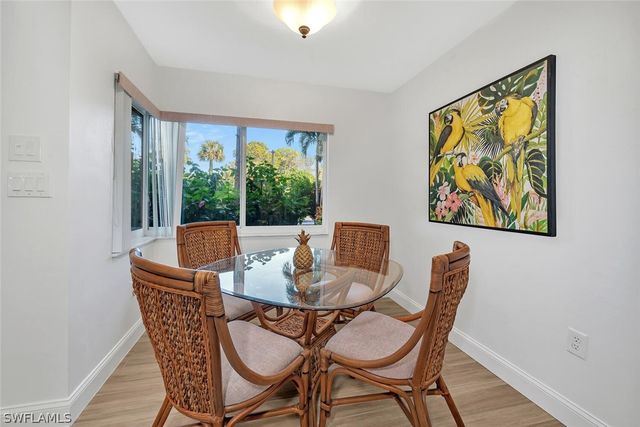 15161 Cedarwood LN 1105, Naples, FL 34110