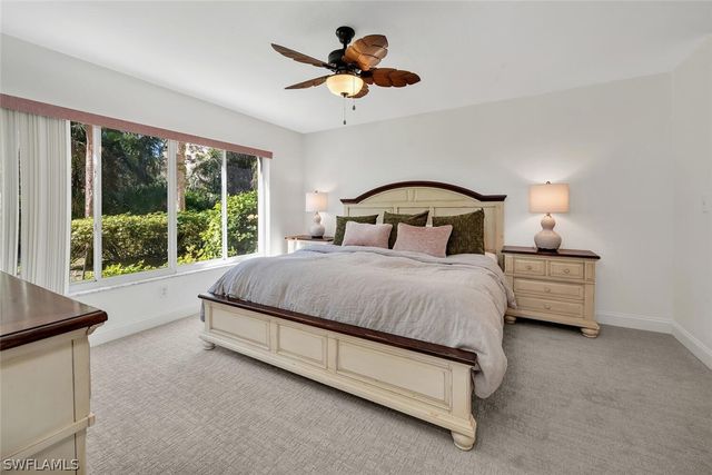 15161 Cedarwood LN 1105, Naples, FL 34110