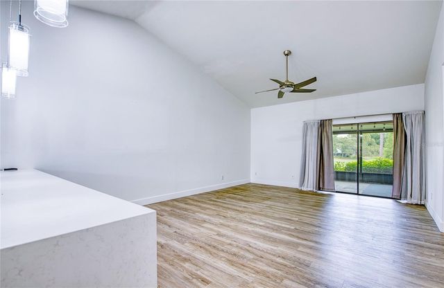 2617 BENTLEY DR, Palm Harbor, FL 34684