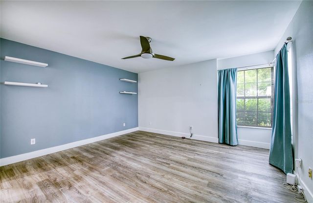 2617 BENTLEY DR, Palm Harbor, FL 34684