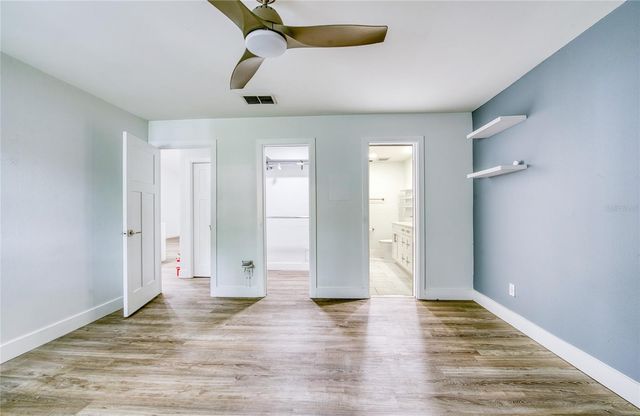 2617 BENTLEY DR, Palm Harbor, FL 34684