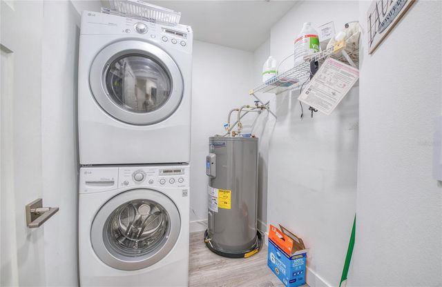 2617 BENTLEY DR, Palm Harbor, FL 34684