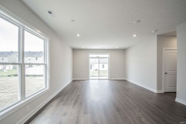 4684 Jackson Drive, Newburgh, IN 47630