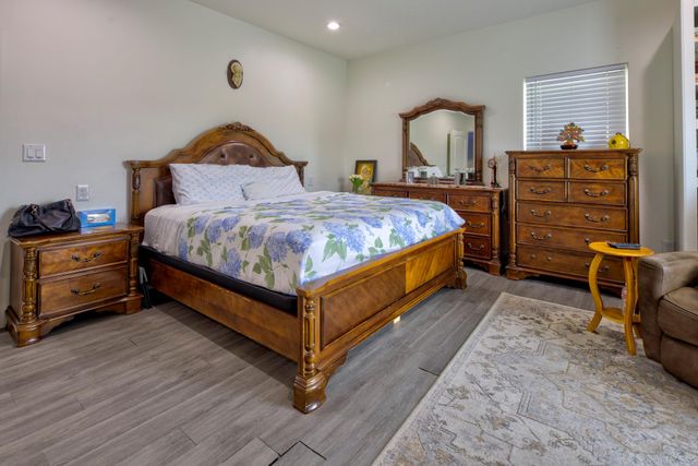 135 Wilbarger Bend RD, Bastrop, TX 78602