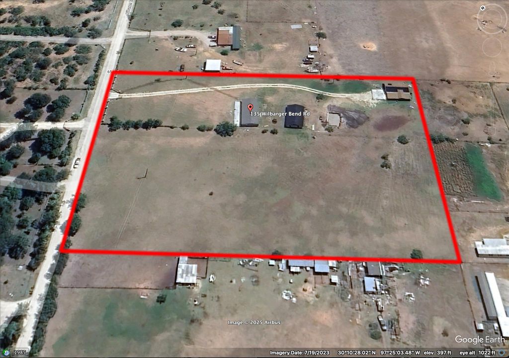 135 Wilbarger Bend RD, Bastrop, TX 78602