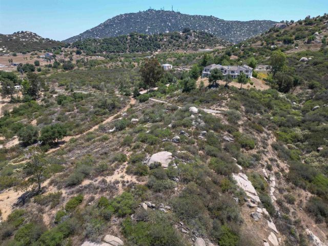 000 Highland Valley Road 2, Ramona, CA 92065