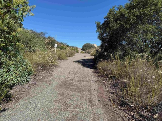 000 Highland Valley Road 2, Ramona, CA 92065