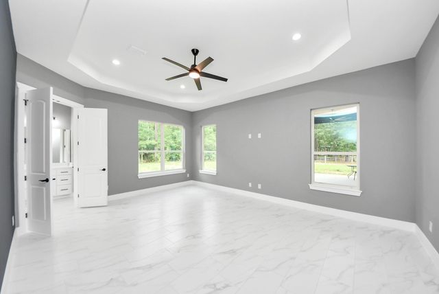 30 Road 66111, Dayton, TX 77535