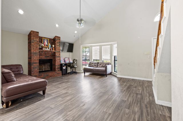 710 Running Creek Drive, Arlington, TX 76001